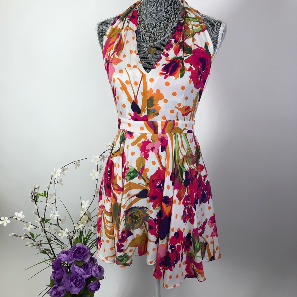 Women’s Floral Mustard Seed Sun Dress Size S EUC